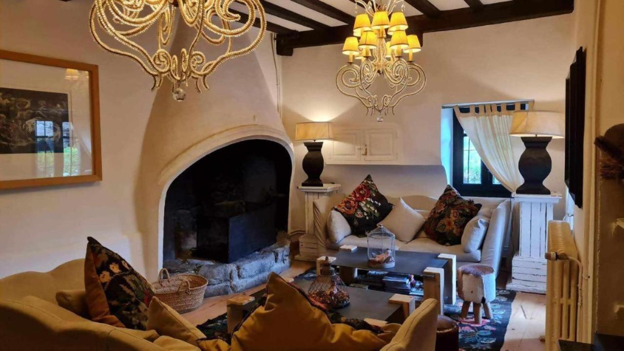Le Chateau Brangoly (Adults Only) Enveitg Exterior photo
