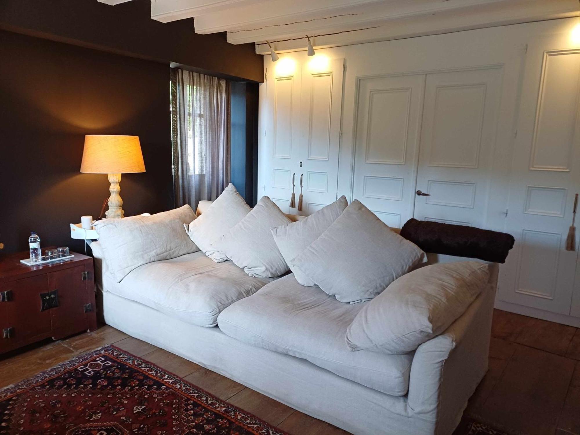 Le Chateau Brangoly (Adults Only) Enveitg Room photo